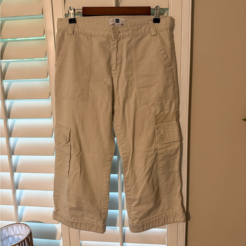 Gap cargo pants khaki size 1